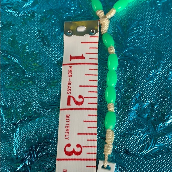 Rosary green beads white thread plastic cross - Picture 6 of 10